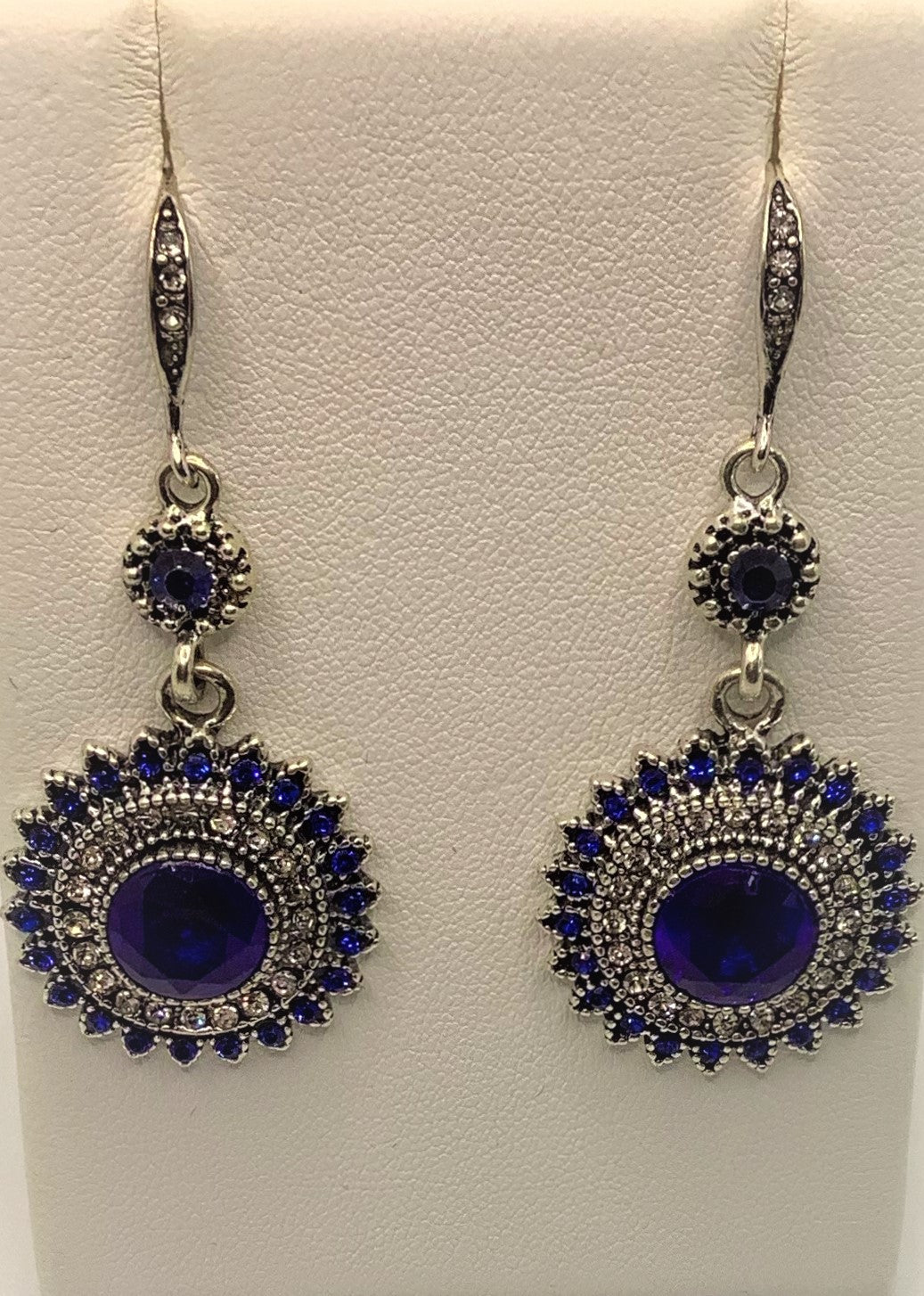 Pendientes colgantes bohemios con hermosas piedras