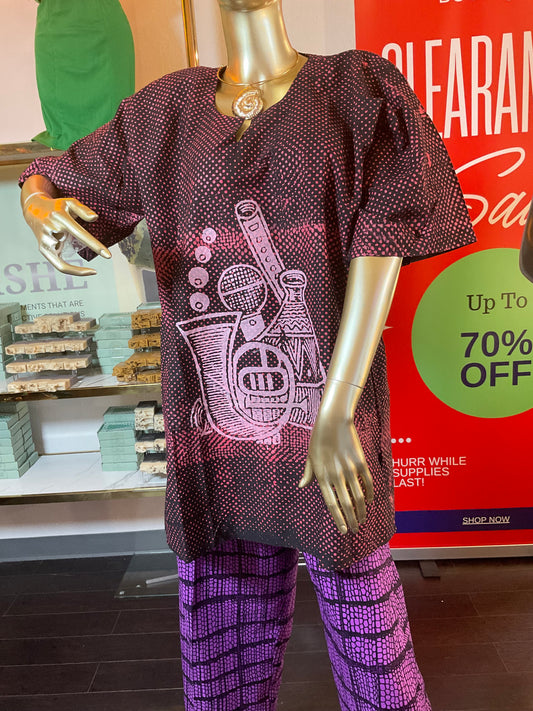 Pink V-neck African style paint top
