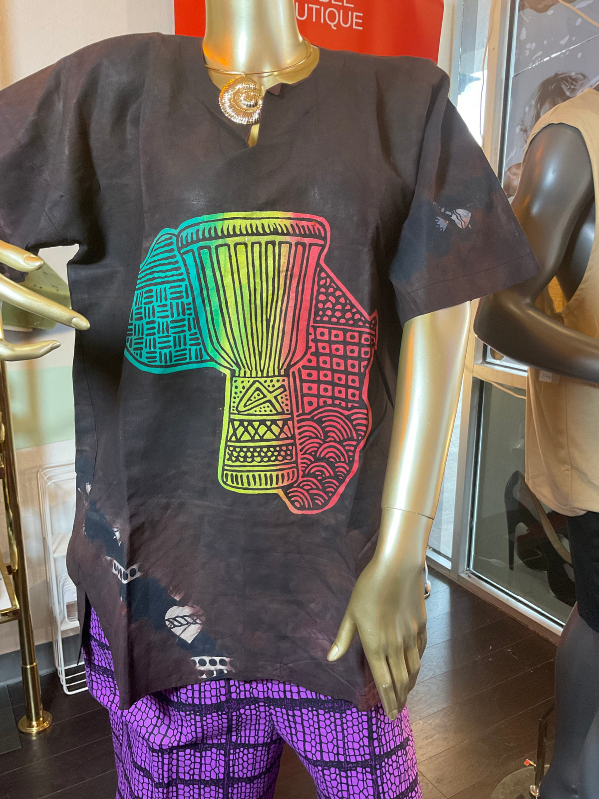 Casual African design paint top