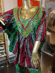 Green and red African style pants set