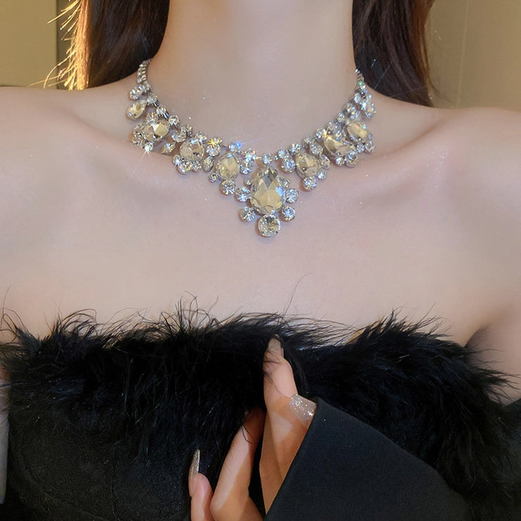 Elegant Style rhinestones women's choker