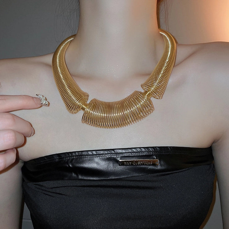 Nordic style gold color choker