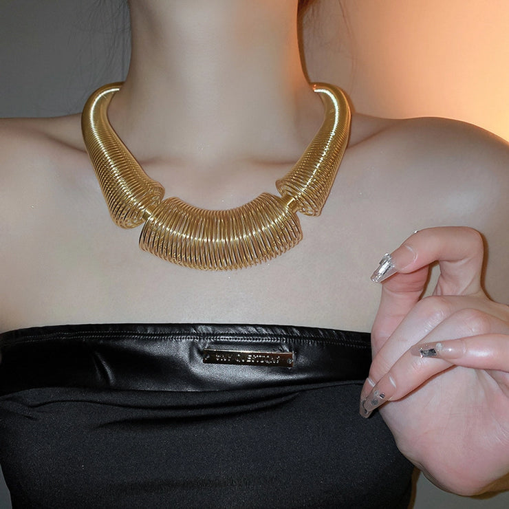 Nordic style gold color choker