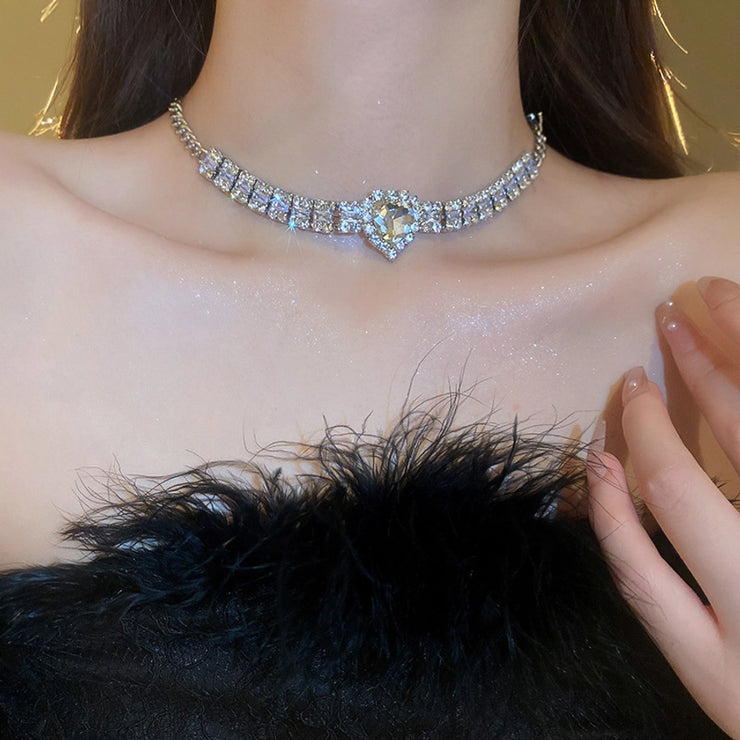 Elegant Style rhinestones women's choker